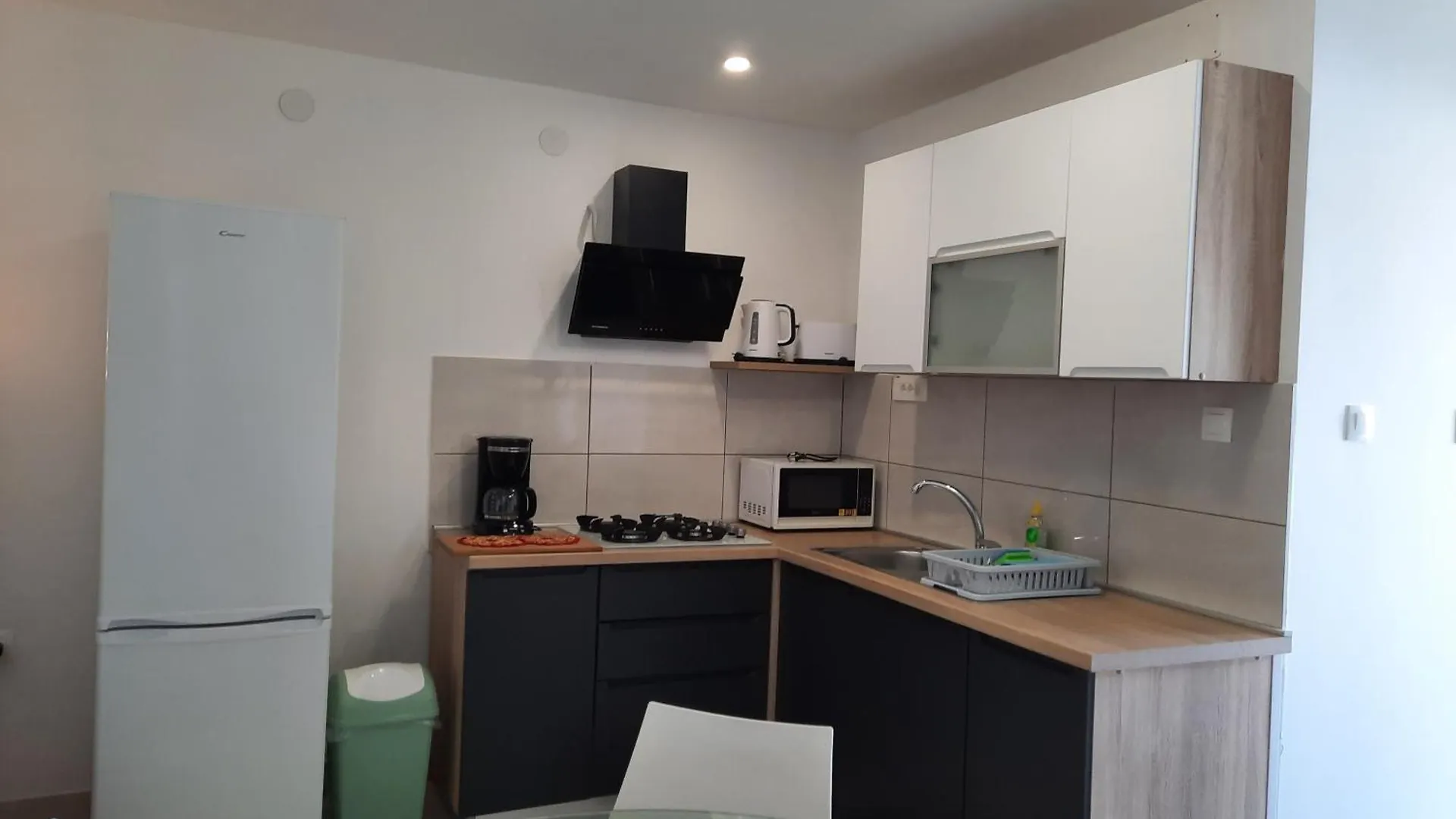 Apartment Ferienwohnung In Banjole Mit Terrasse Und Garten Croatia